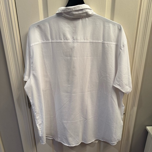 Columbia men’s red eagle lake short sleeve button up shirt, white size XXL - Picture 5 of 5